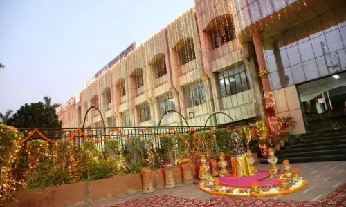 Gitarattan Jindal Public School, Sector 7, Rohini, Delhi School Building 2