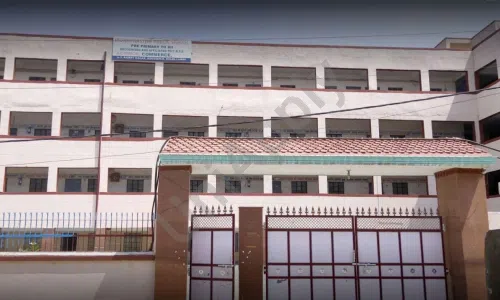 Indraprastha Public School, Rajeev Nagar, Begumpur, Delhi School Building 1