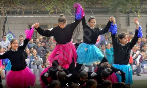 LK International School, Bawana, Delhi Dance