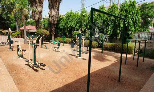 Crescent Public School, Saraswati Vihar, Pitampura, Delhi Playground 1