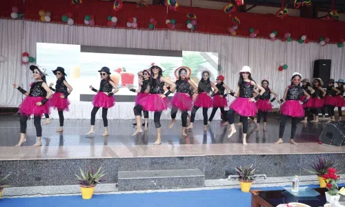 Rising Star Academy Senior Secondary School, Raj Nagar, Pitampura, Delhi Dance