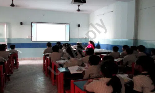 Shakuntala Devi Public School, Swaroop Nagar, Bhalswa, Delhi Smart Classes