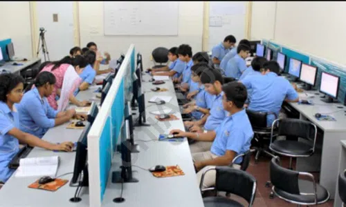 The Srijan School, Model Town, Delhi Computer Lab