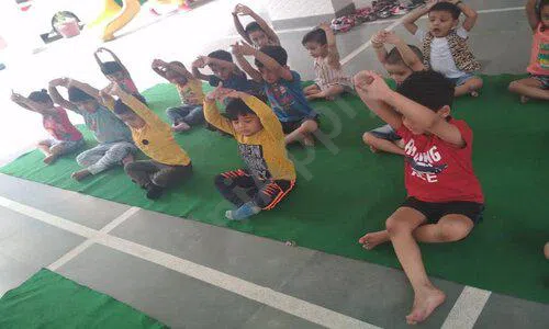 Abhinav Juniors, Sector 3, Rohini, Delhi Yoga