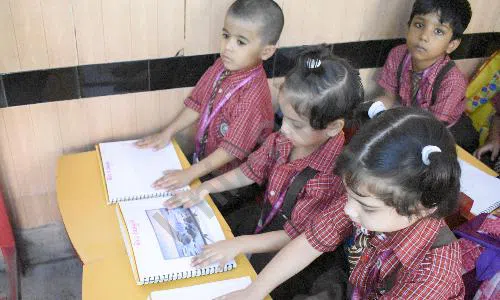 Little Flowers Public School, Yamuna Vihar, Shahdara, Delhi Classroom