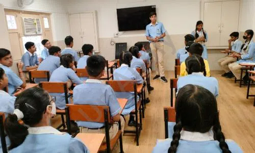 Vidya Vihar Vidyalaya, Naveen Shahdara, Shahdara, Delhi Classroom 2