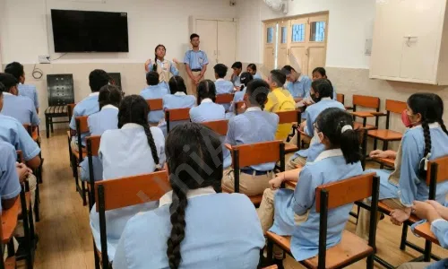 Vidya Vihar Vidyalaya, Naveen Shahdara, Shahdara, Delhi Classroom 3