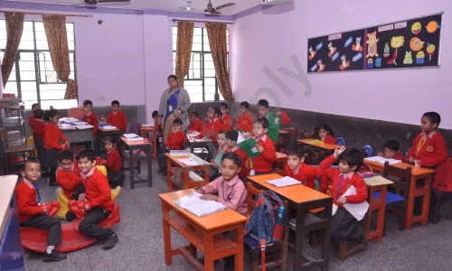 Angels Public Senior Secondary School, Vishwas Nagar, Shahdara, Delhi Classroom
