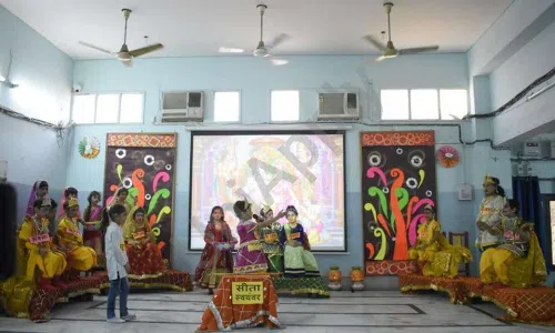 Little Flowers Public School, Yamuna Vihar, Shahdara, Delhi School Reception 1