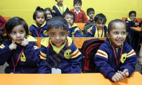 Puneet Public School, Vishwas Nagar, Shahdara, Delhi Classroom 1