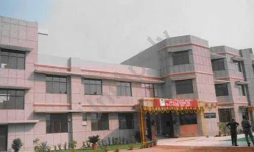 AES Dr. K. Ramesh Babu Memorial Senior Secondary School, Sector 7, Pushp Vihar, Delhi School Building 2