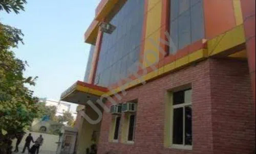 Rabindranath World School, Chhatarpur, Delhi School Building 1