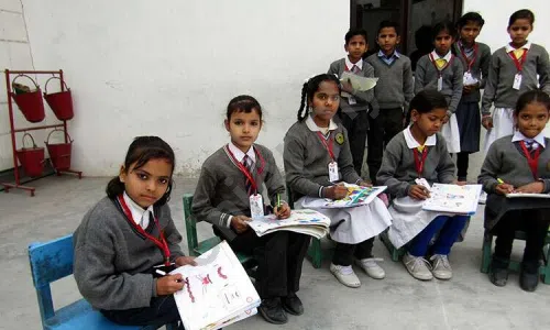 Modern Perfect Public School, Sangam Vihar, Delhi School Event 1