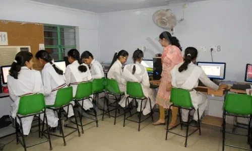 Rabea Girls' Public School, Sangam Vihar, Delhi Computer Lab
