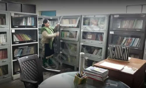Savitri Public School, Sangam Vihar, Delhi Library/Reading Room
