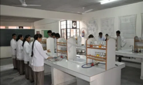 The Cambridge International School, Khanpur, Delhi Science Lab