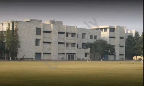 The Mother's International School, Vijay Mandal Enclave, Kalu Sarai, Delhi School Building