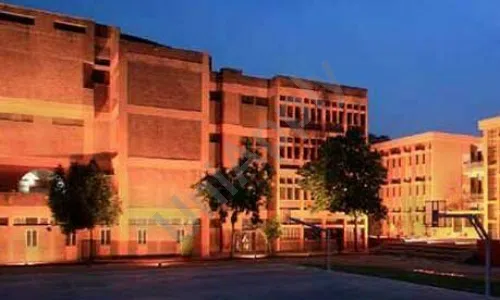 Air Force Bal Bharati School, Lodhi Colony, Delhi School Building 1