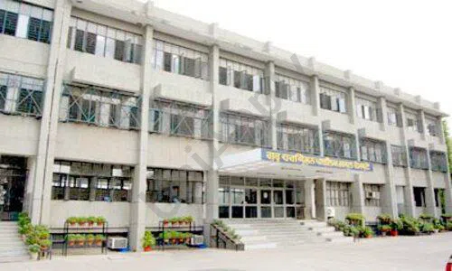 Guru Harkrishan Public School, Hemkunt Colony, Greater Kailash, Delhi School Building
