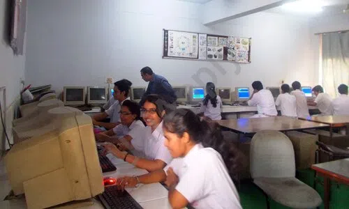 DAV Public School, Kailash Hills, East Of Kailash, Delhi Computer Lab