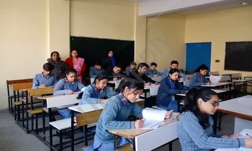 National Public School, Kalindi Colony, Govindpuri, Delhi Classroom