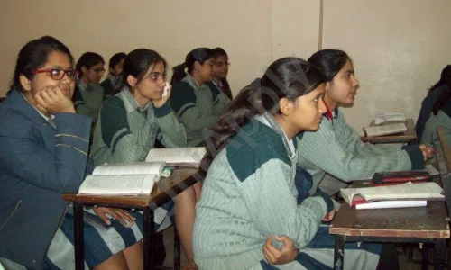 Summer Fields School, Kailash Colony, Greater Kailash, Delhi Classroom