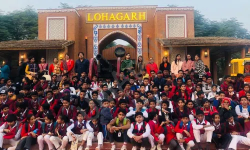 Sunder Public School, Madanpur Khadar, Delhi School Trip
