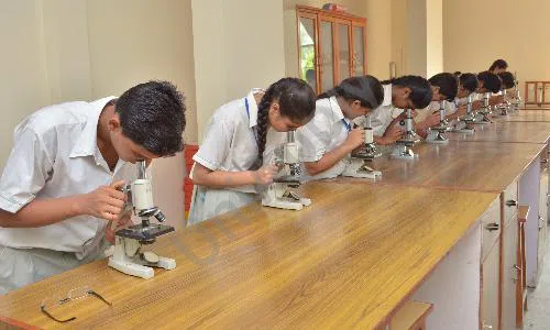 Shanti Gyan Niketan Senior Secondary Public School, Goyla, Dwarka, Delhi Science Lab