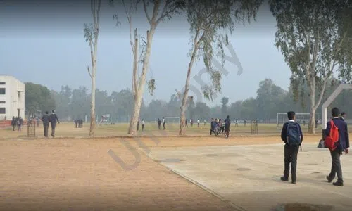 Army Public School, Dhaula Kuan, Delhi Playground 1