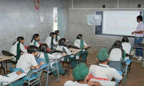 Continental Public School, Naraina Vihar, Naraina, Delhi Classroom