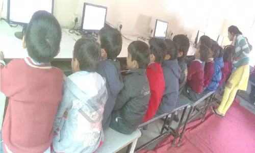 Mata Nand Kaur Public School, Dhansa, Delhi Computer Lab