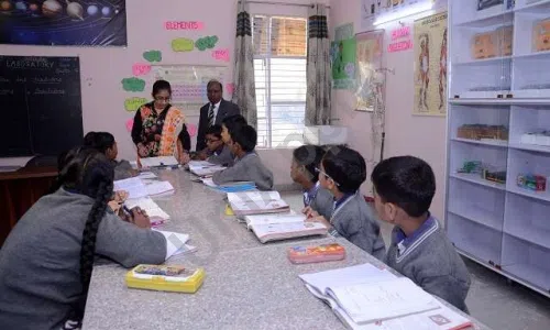 Mata Vidya Devi Public School, Gopal Nagar Extension, Najafgarh, Delhi Classroom