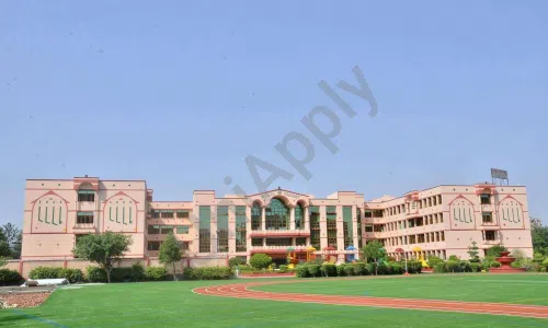 Modern Convent School, Sector 4, Dwarka, Delhi School Building