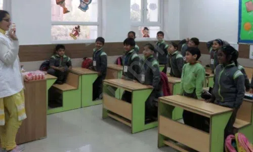 ShreeRam World School, Sector 10, Dwarka, Delhi Classroom