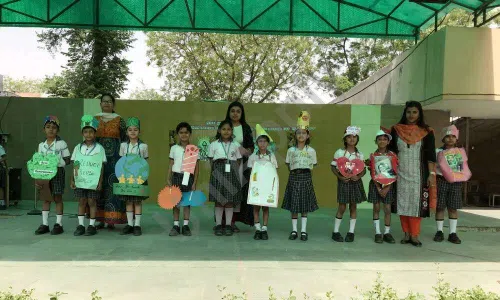 Smarten School, Naveen Palace, Jharoda Kalan, Delhi Smart Classes 4