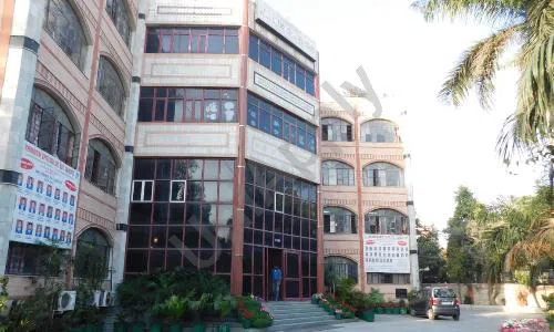 Rainbow English School, Janakpuri, Delhi School Building