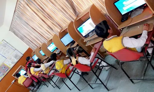 Aaryan International School, Om Vihar, Uttam Nagar, Delhi Computer Lab