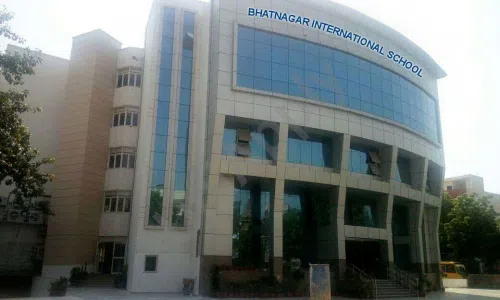 Bhatnagar International School, Bhera Enclave, Paschim Vihar, Delhi School Building