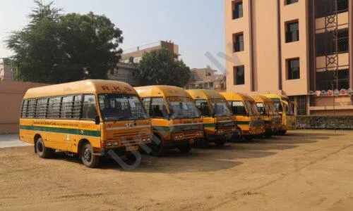 Ramakrishna Senior Secondary School, Vikaspuri, Delhi Transportation