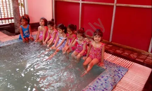 Daisy Dales International School, Vikaspuri, Delhi Swimming Pool