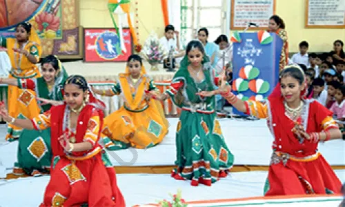 Dayanand Model School, Patel Nagar, Delhi Dance