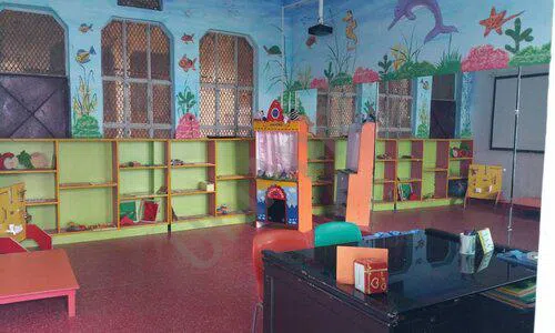 Puja Convent School, Hastsal, Delhi Library/Reading Room