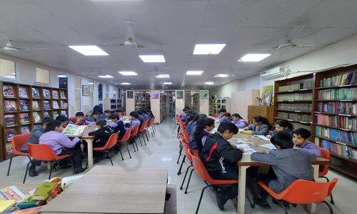 S.D. Public School, Punjabi Bagh, Delhi Library/Reading Room