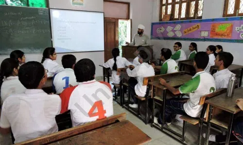 Modern Child Public School, Punjabi Basti, Nangloi, Delhi Smart Classes
