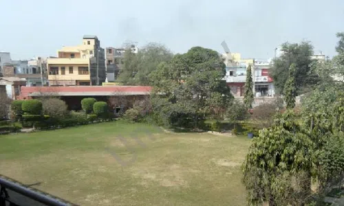 Nathu Ram Convent Senior Secondary School, Shivram Park, Nangloi, Delhi Playground
