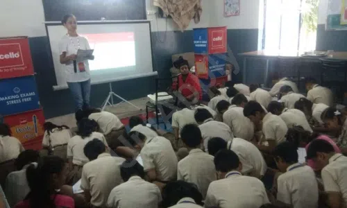 New Age Public School, Vikas Nagar, Hastsal, Delhi Smart Classes