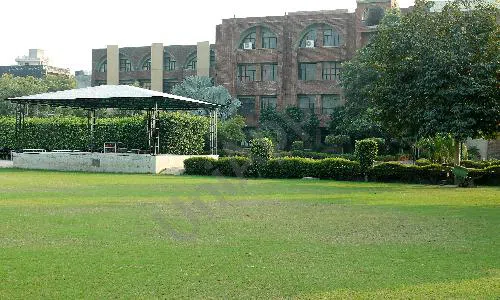 St. Mark's World School, Meera Bagh, Paschim Vihar, Delhi Playground