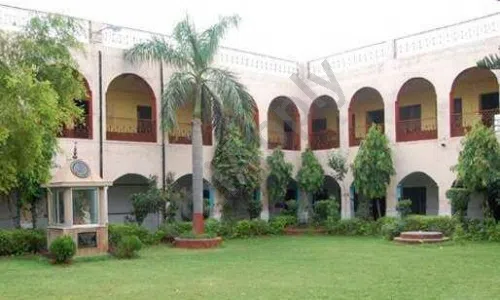 Rajender Lakra Public School, Mundka, Delhi School Infrastructure