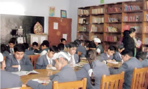 St. Mark's Senior Secondary Public School, Meera Bagh, Paschim Vihar, Delhi Library/Reading Room