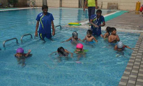 Shadley's Buzz World Pre School, Rajouri Garden, Delhi Swimming Pool 1